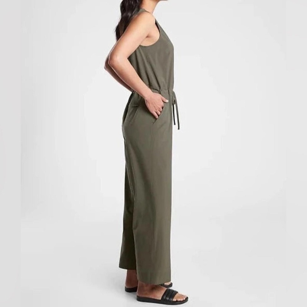 Athleta Topanga Jumpsuit Women's XS Petite Olive Green Featherweight Stretch NEW - Picture 6 of 8
